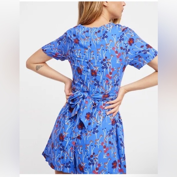 Free People Blue Floral Women's Romper Size 12 - Picture 2 of 10